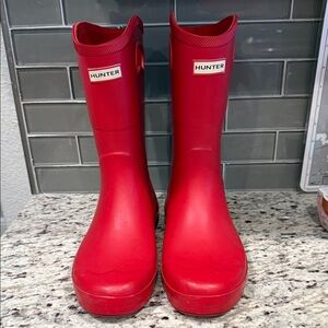 Hunter Boots x Target Women’s Bold Red Waterproof Boots Size 5